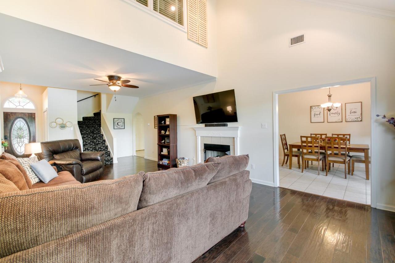 Hot Springs Riverfront Rental With Hot Tub And Deck! エクステリア 写真